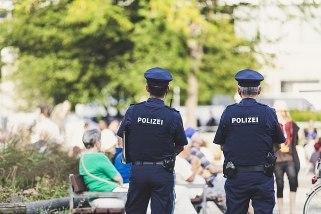 Politiemannen (Pixabay)